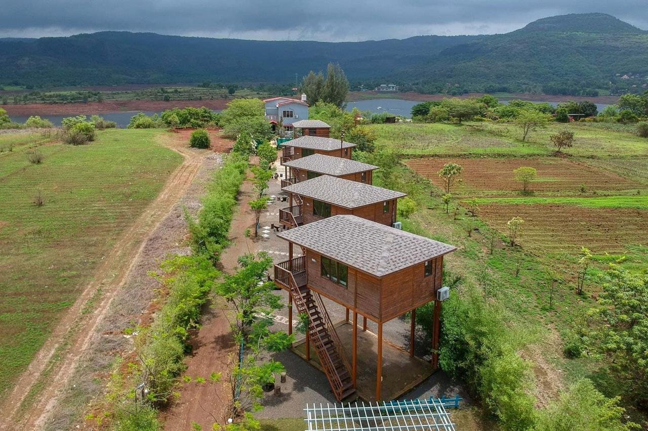 Jal By The Bay - Woodern Machans